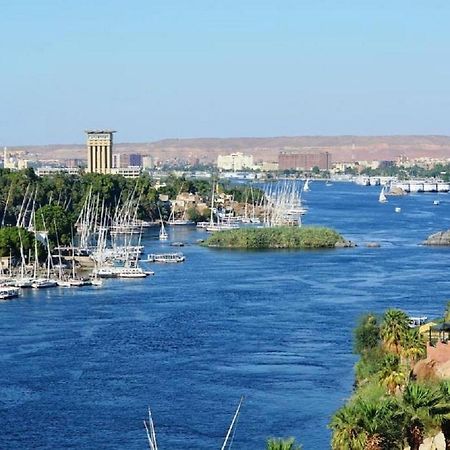 Taharka Nubian House Bed & Breakfast Aswan Bagian luar foto